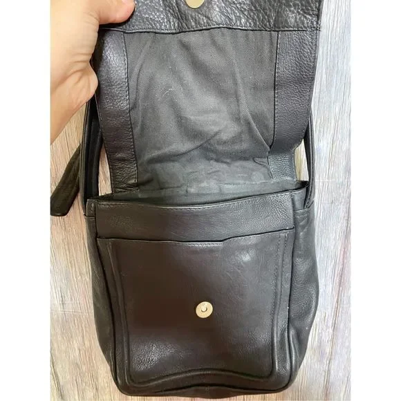 Kenneth Cole Black Leather Crossbody Bag - Picture 7 of 16